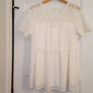 Lace Yoke Tie-Waist Maternity Top Large